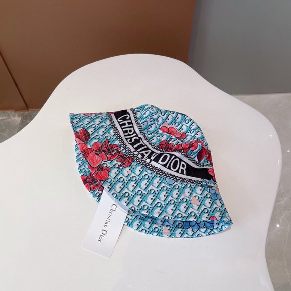 ?✨AUTHENTIC✨?Dior hat main image 4
